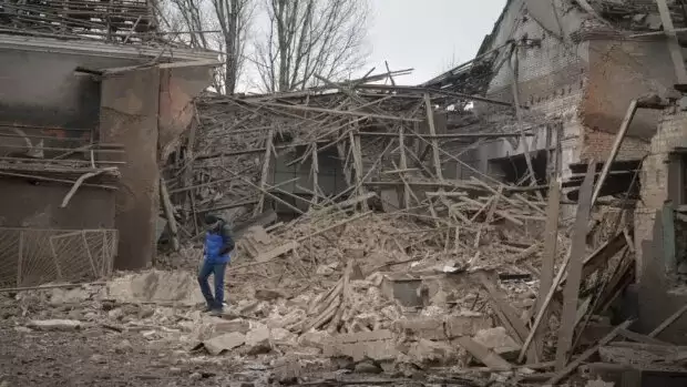 Під завалами будинку: що робити в перші хвилини, щоб вижити